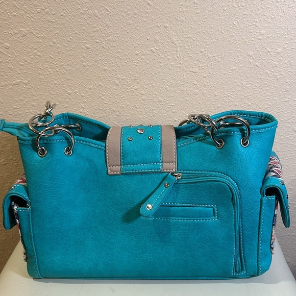 Turquoise studded, concealed shoulder bag - Picture 7 of 11